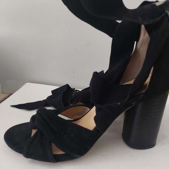 RAYE Black Heels with Ribbon Accents - Picture 2 of 9